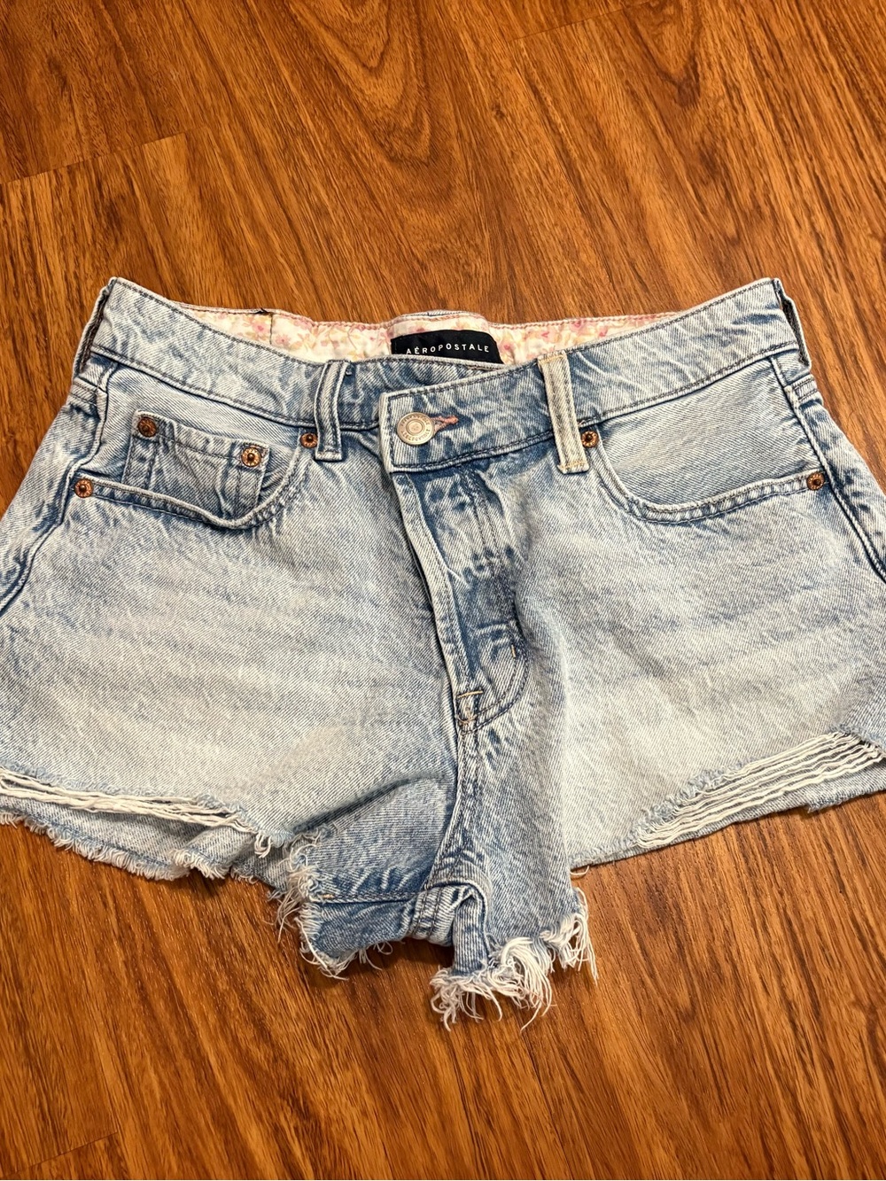Aeropostale Light Blue Distressed Denim Cutoff Shorts - Size 8